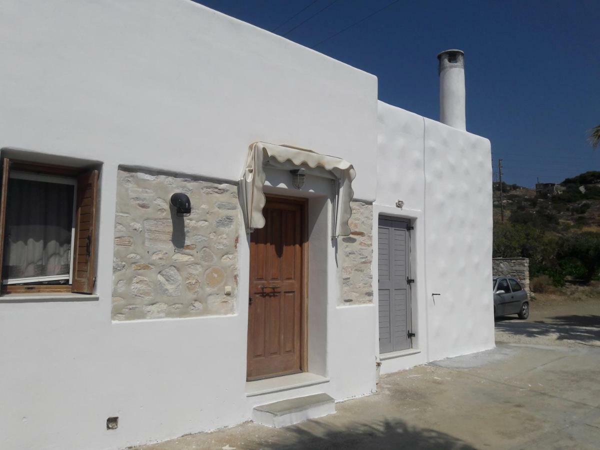 Kostos Elaiolithos 빌라 외부 사진
